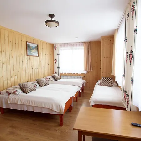 Dom Budzowa 2b Holiday home *